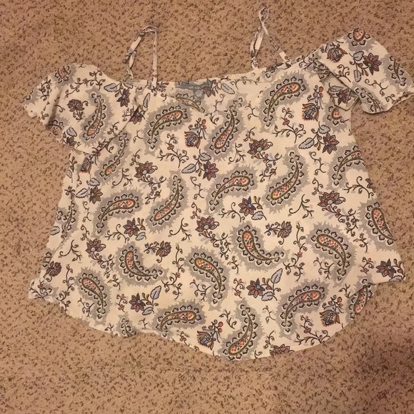 American Eagle Outfitters Tops - Cold Shoulder t-shirt.